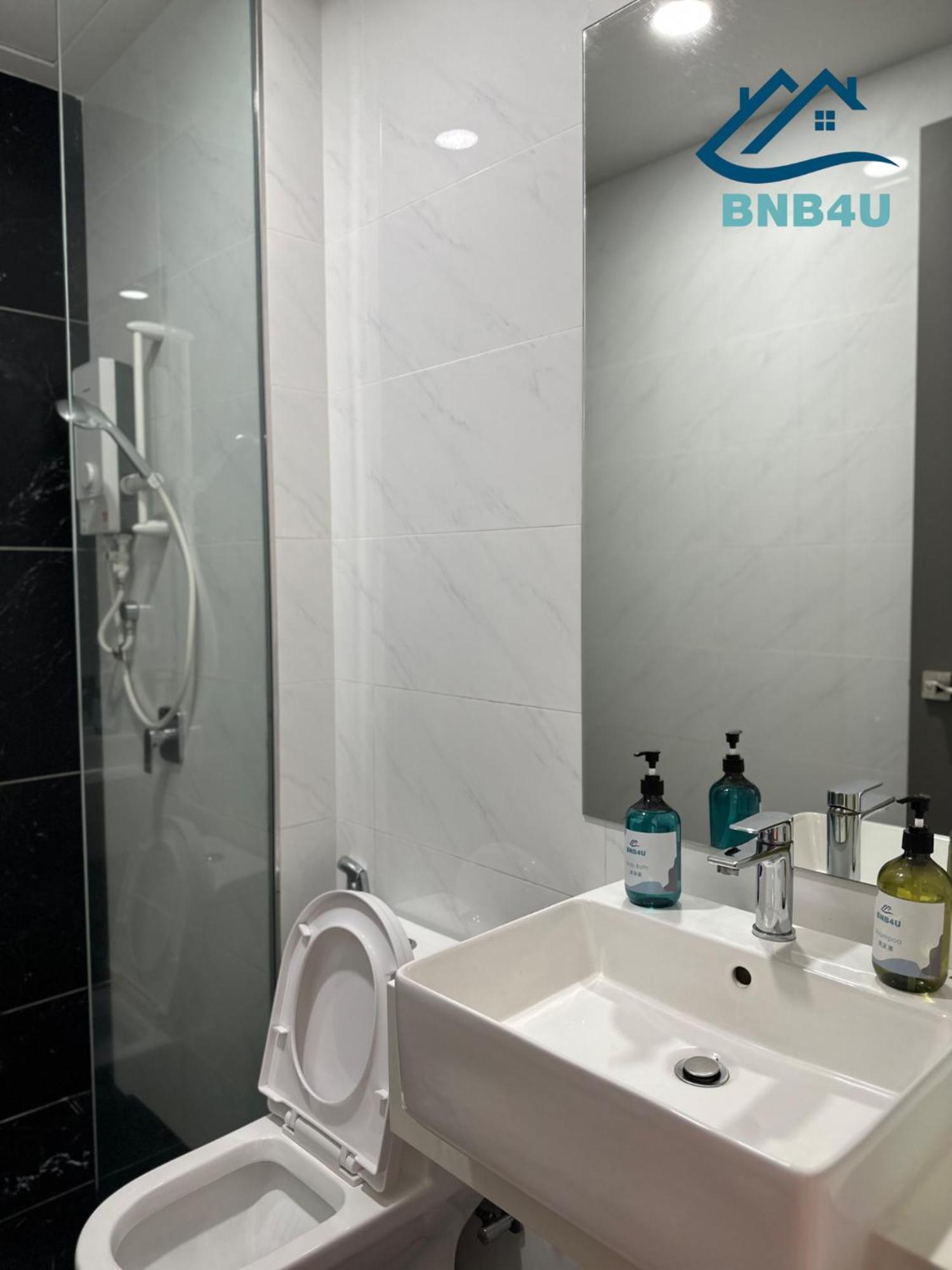 Beacon 2Br Infinity Pool - By Bnb4U George Town Dış mekan fotoğraf
